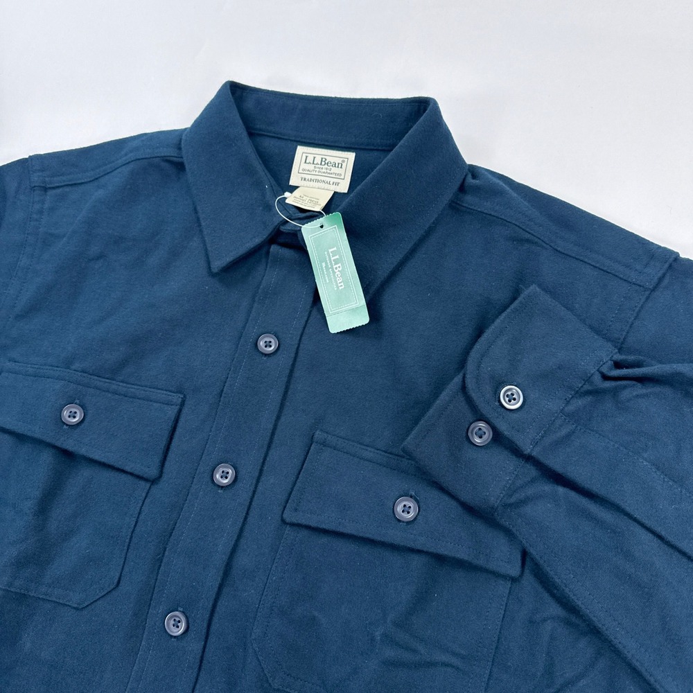 LL Bean Mens Chamois Shirt Medium Navy Blue Cotton Button Down Rugged Outdoor